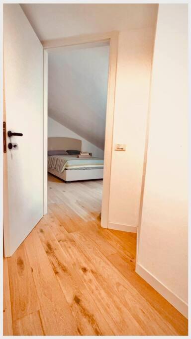 Urban House - Skylight House Navigli Milan Center Milano Esterno foto